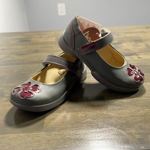 NWT Twig Girls Wendy Gray Size EUR 26 Shoes